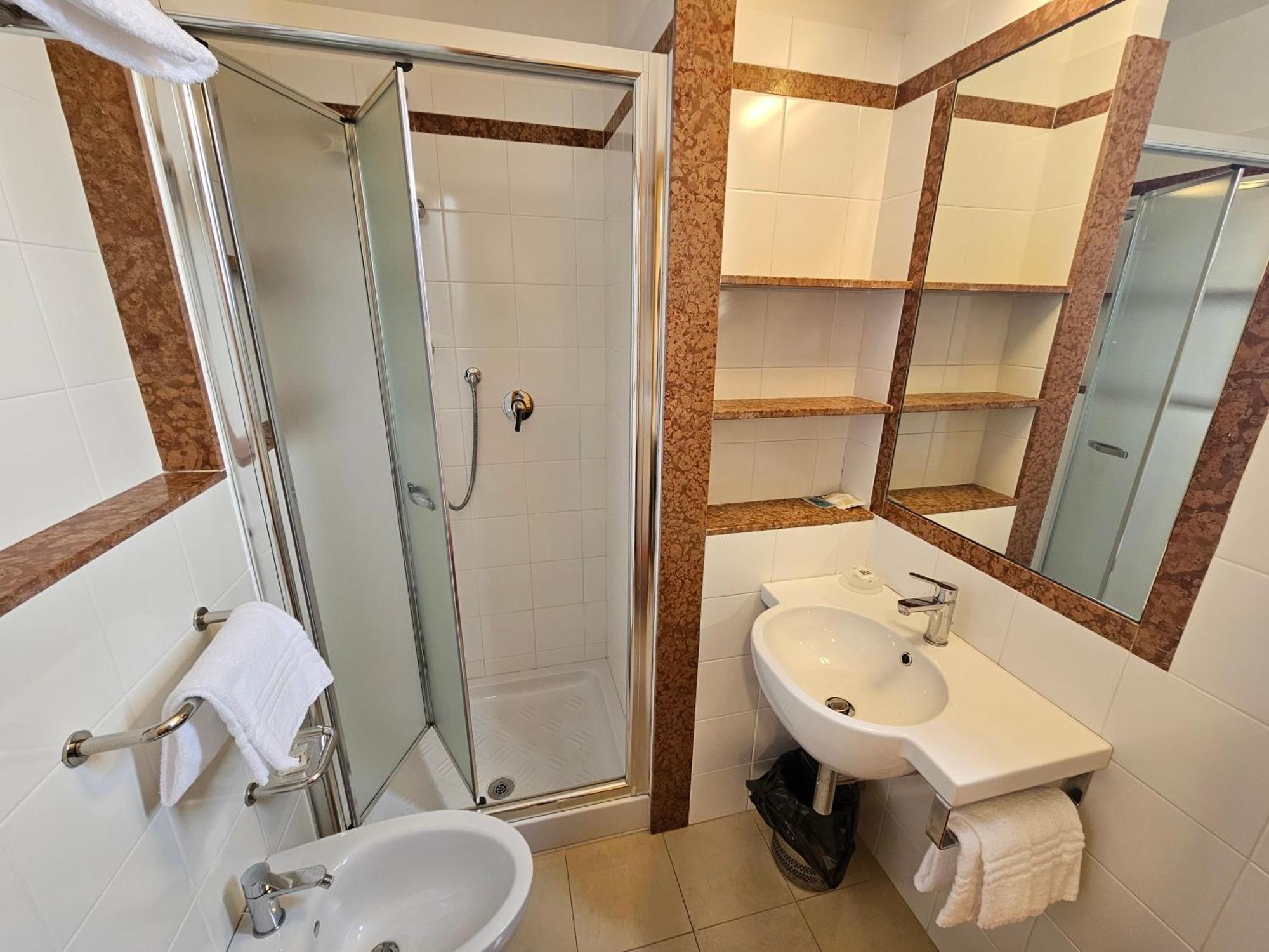 Hotel Fiorella Senigallia Luaran gambar