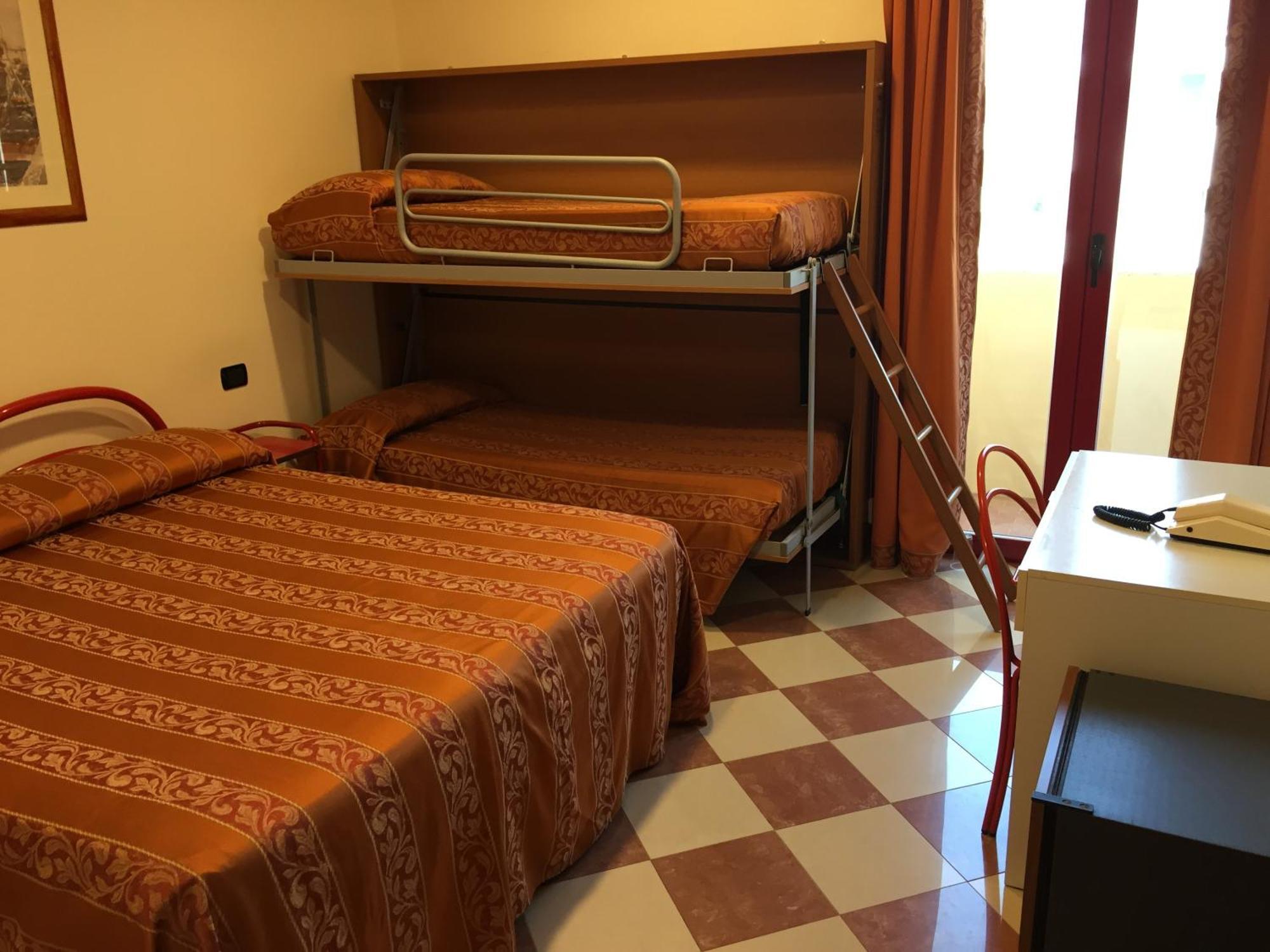 Hotel Fiorella Senigallia Bilik gambar