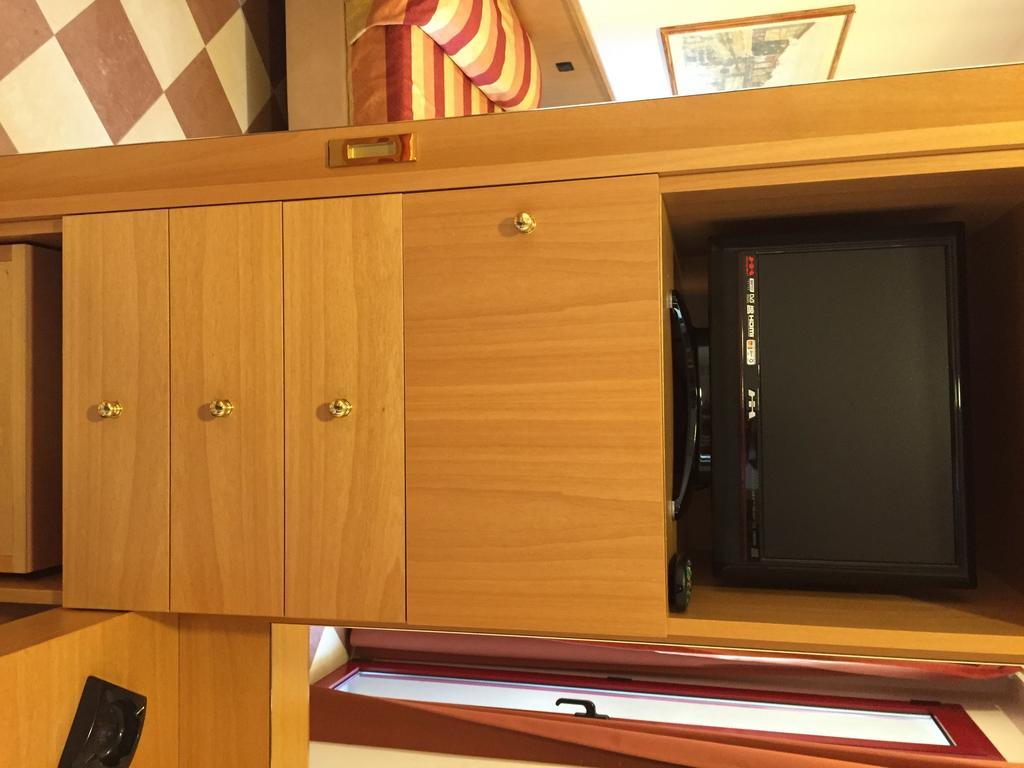 Hotel Fiorella Senigallia Luaran gambar