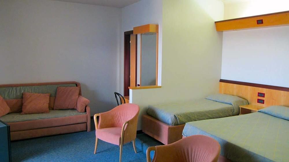 Hotel Fiorella Senigallia Luaran gambar